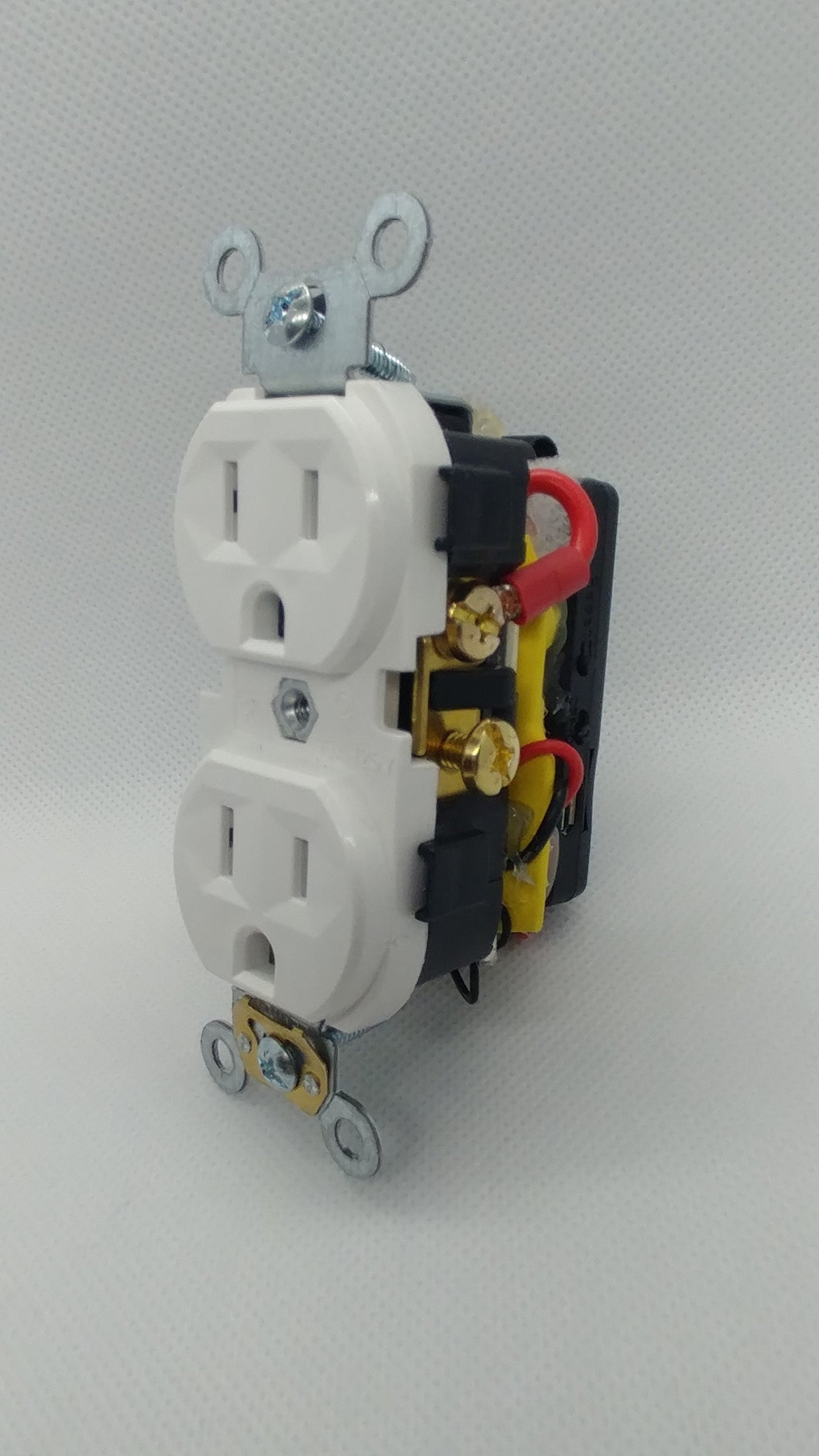 1080P HD Wall AC WIFI Streaming IP/DVR Outlet Security Nanny Camera w/Sensitive Audio